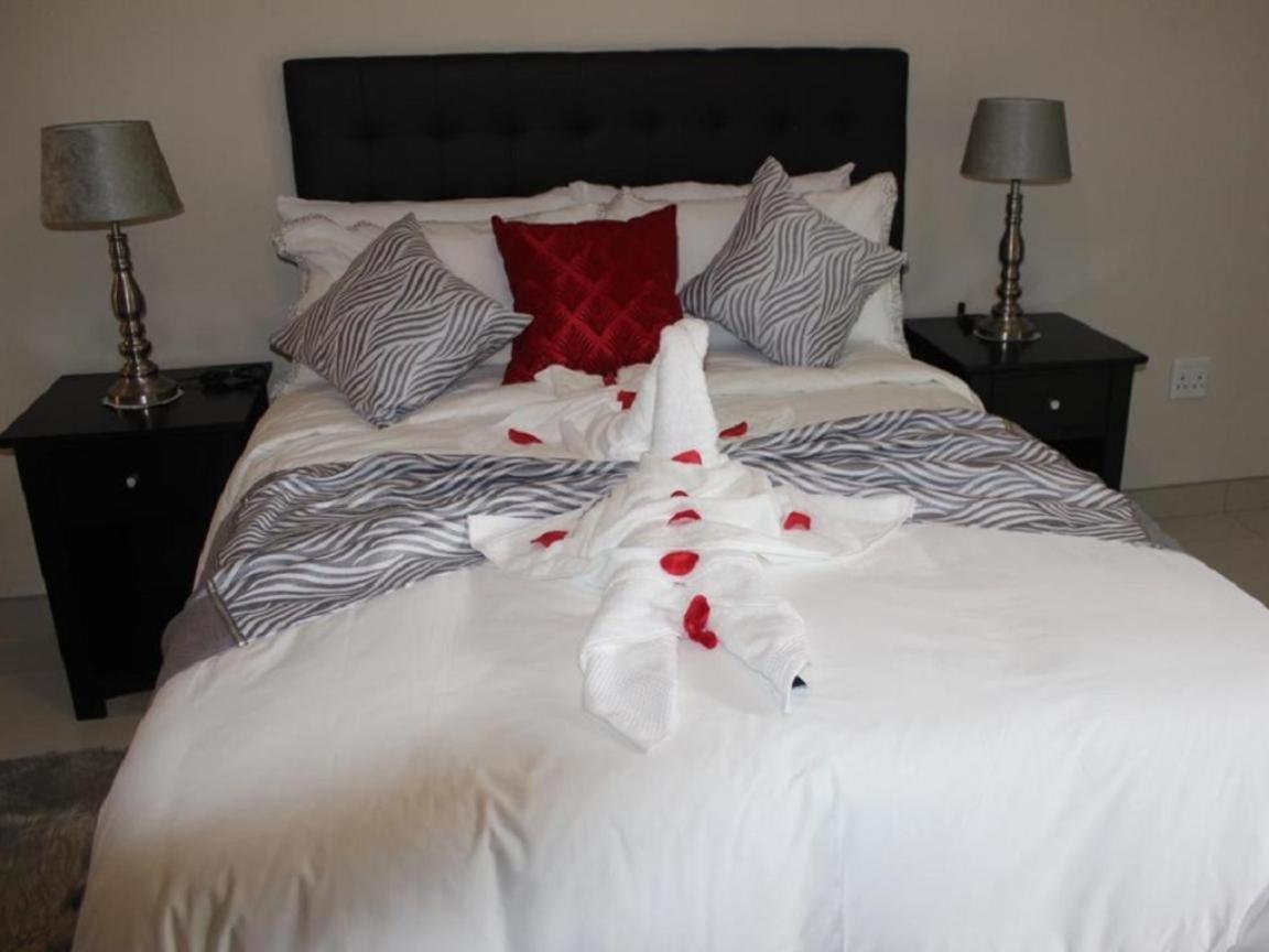 Juda Haus Lodge Katima Mulilo Εξωτερικό φωτογραφία