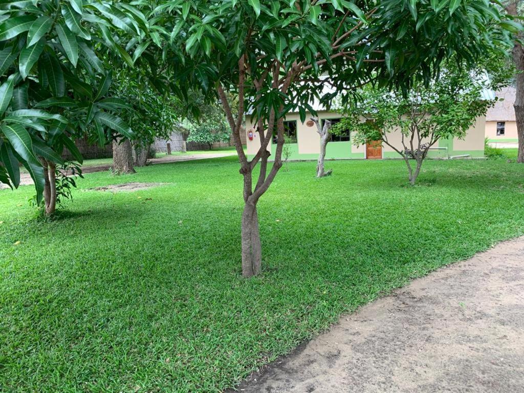 Juda Haus Lodge Katima Mulilo Εξωτερικό φωτογραφία